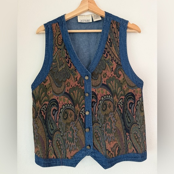 Vintage Casey And Max Denim Paisley Vest Size Medium All Seasons - Picture 1 of 10